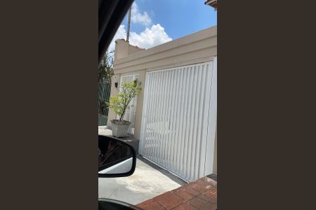 Casa à venda com 187m², 3 quartos e 5 vagasFachada