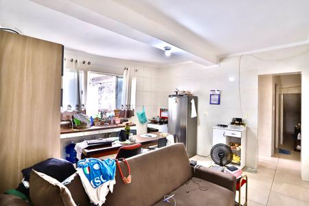 Casa à venda com 220m², 2 quartos e 8 vagas Casa à venda com 220m², 2 quartos e 8 vagasCozinha