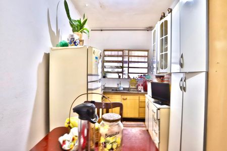 Casa à venda com 220m², 2 quartos e 8 vagas Casa à venda com 220m², 2 quartos e 8 vagasCozinha