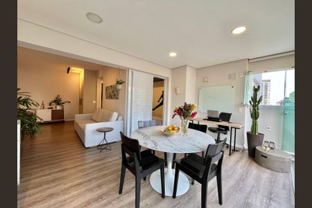 Apartamento à venda com 89m², 3 quartos e 2 vagasVaranda Sala