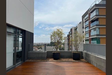 Studio à venda com 27m², 1 quarto e sem vaga Studio à venda com 27m², 1 quarto e sem vagaÁrea comum