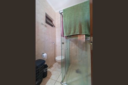 Casa à venda com 415m², 2 quartos e 2 vagas Casa à venda com 415m², 2 quartos e 2 vagasBanheiro da Suíte