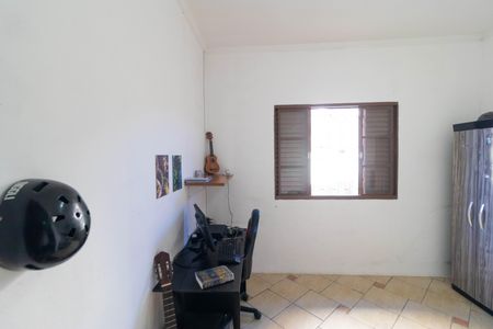 Casa à venda com 415m², 2 quartos e 2 vagas Casa à venda com 415m², 2 quartos e 2 vagasQuarto