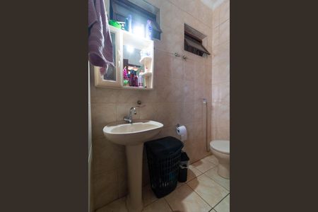 Casa à venda com 415m², 2 quartos e 2 vagas Casa à venda com 415m², 2 quartos e 2 vagasBanheiro da Suíte