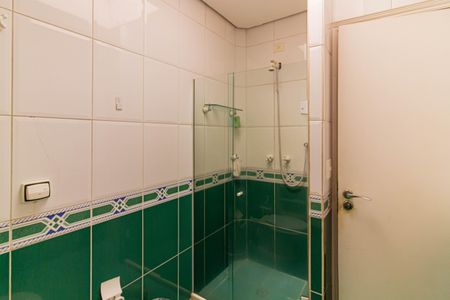 Casa à venda com 300m², 3 quartos e 1 vagaBanheiro