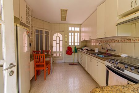 Casa à venda com 300m², 3 quartos e 1 vagaCozinha