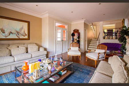 Casa à venda com 300m², 3 quartos e 1 vagaSala