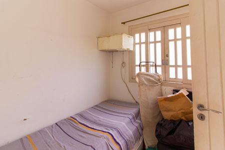 Casa à venda com 300m², 3 quartos e 1 vagaQuarto / Banheiro de Serviço