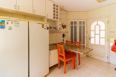 Casa à venda com 300m², 3 quartos e 1 vagaCozinha