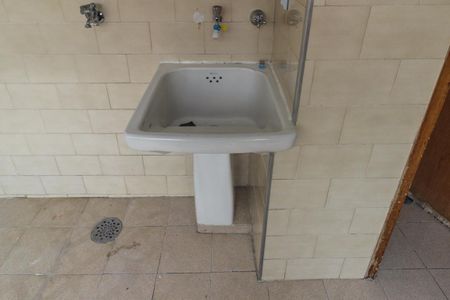 Apartamento para alugar com 95m², 2 quartos e 1 vaga Apartamento para alugar com 95m², 2 quartos e 1 vagaLavanderia
