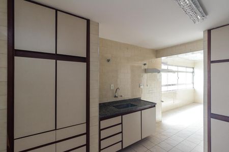 Apartamento para alugar com 95m², 2 quartos e 1 vaga Apartamento para alugar com 95m², 2 quartos e 1 vagaCozinha