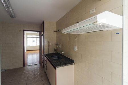Apartamento para alugar com 95m², 2 quartos e 1 vaga Apartamento para alugar com 95m², 2 quartos e 1 vagaCozinha