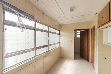 Apartamento para alugar com 95m², 2 quartos e 1 vaga Apartamento para alugar com 95m², 2 quartos e 1 vagaLavanderia