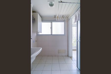 Apartamento à venda com 96m², 2 quartos e 2 vagas Apartamento à venda com 96m², 2 quartos e 2 vagasÁrea de Serviço