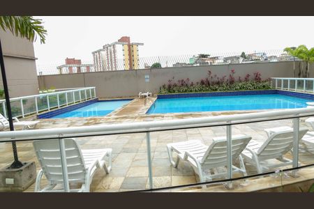 Apartamento à venda com 50m², 2 quartos e 1 vaga Apartamento à venda com 50m², 2 quartos e 1 vagaÁrea comum - Piscina