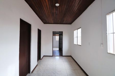 Casa à venda com 90m², 2 quartos e 1 vagaSala