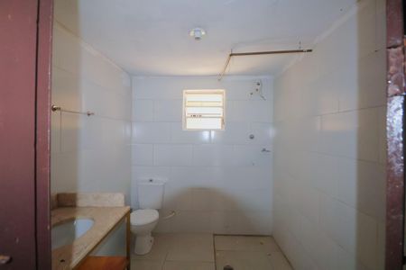 Casa à venda com 90m², 2 quartos e 1 vagaBanheiro 1