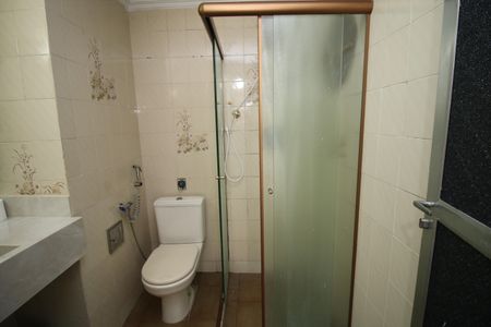 Casa à venda com 120m², 3 quartos e sem vagaBanheiro da Suíte