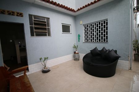 Casa à venda com 120m², 3 quartos e sem vagaÁrea de Serviço