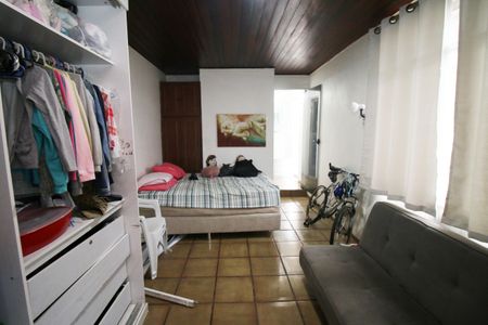 Casa à venda com 120m², 3 quartos e sem vagaQuarto 3 - Suíte