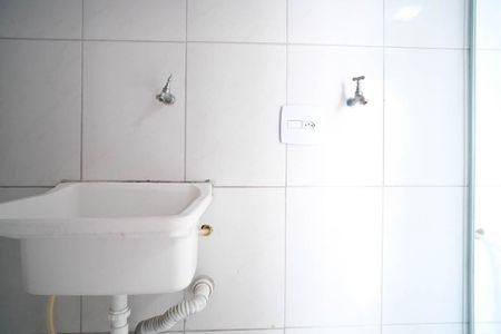 Casa para alugar com 42m², 2 quartos e sem vagaÁrea de Serviço