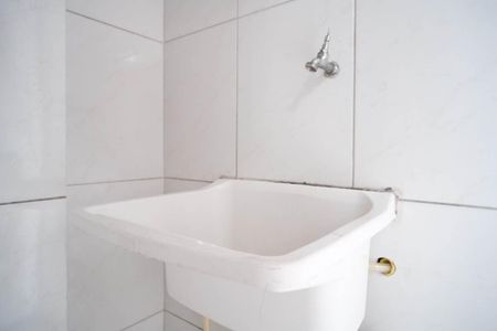 Casa para alugar com 42m², 2 quartos e sem vagaÁrea de Serviço