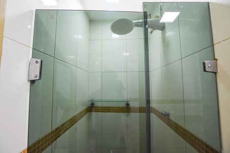 Apartamento à venda com 80m², 2 quartos e sem vagaBanheiro