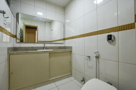 Apartamento à venda com 80m², 2 quartos e sem vagaBanheiro