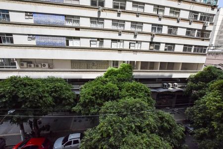 Apartamento à venda com 80m², 2 quartos e sem vagaVista Sala