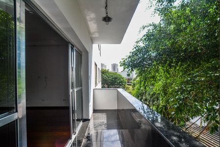 Apartamento à venda com 150m², 4 quartos e 1 vagaVaranda da Sala