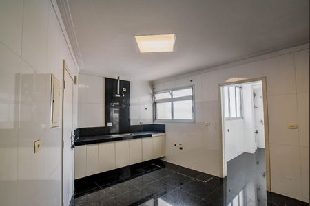 Apartamento à venda com 150m², 4 quartos e 1 vagaCozinha