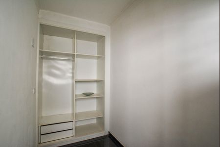 Apartamento à venda com 150m², 4 quartos e 1 vagaÁrea de Serviço