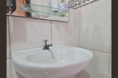 Casa para alugar com 90m², 1 quarto e sem vaga Casa para alugar com 90m², 1 quarto e sem vagaBanheiro Social