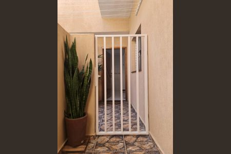 Casa para alugar com 90m², 1 quarto e sem vaga Casa para alugar com 90m², 1 quarto e sem vagaPortão acesso ao imovel