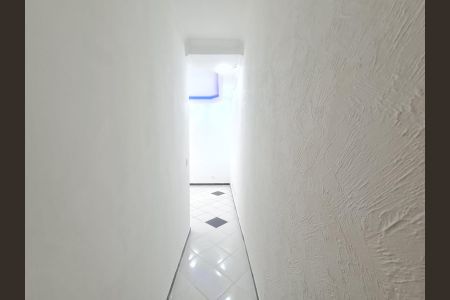 Casa para alugar com 90m², 1 quarto e sem vaga Casa para alugar com 90m², 1 quarto e sem vagaCorredor acesso ao quarto