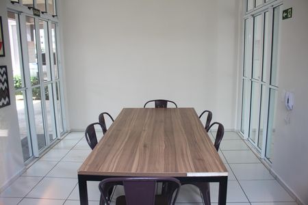 Apartamento à venda com 54m², 2 quartos e 1 vagaÁrea comum