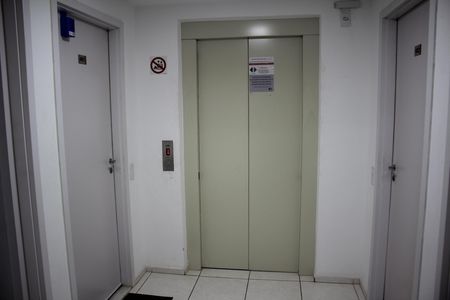 Apartamento à venda com 54m², 2 quartos e 1 vagaLockBox