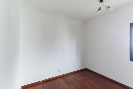 Apartamento à venda com 128m², 4 quartos e 4 vagas Apartamento à venda com 128m², 4 quartos e 4 vagasQuarto 1