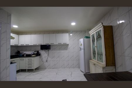 Casa para alugar com 250m², 2 quartos e 1 vaga Casa para alugar com 250m², 2 quartos e 1 vagaCozinha