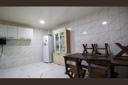 Casa para alugar com 250m², 2 quartos e 1 vaga Casa para alugar com 250m², 2 quartos e 1 vagaCozinha