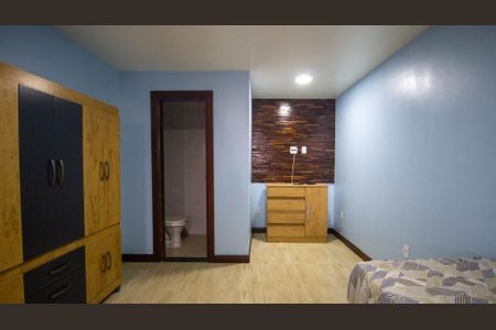 Casa para alugar com 250m², 2 quartos e 1 vaga Casa para alugar com 250m², 2 quartos e 1 vagaSuíte 2