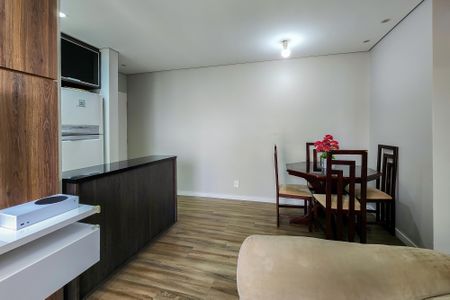 Apartamento à venda com 56m², 2 quartos e 1 vagaSala
