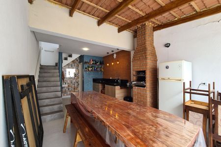 Casa à venda com 222m², 3 quartos e 3 vagasChurrasqueira