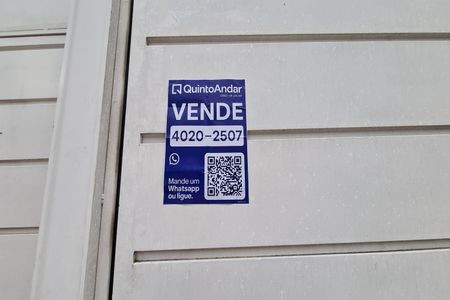 Casa à venda com 222m², 3 quartos e 3 vagasplaquinha