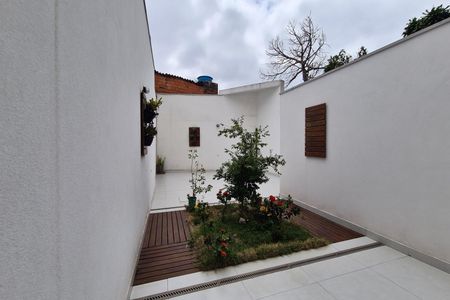 Casa à venda com 222m², 3 quartos e 3 vagasQuintal