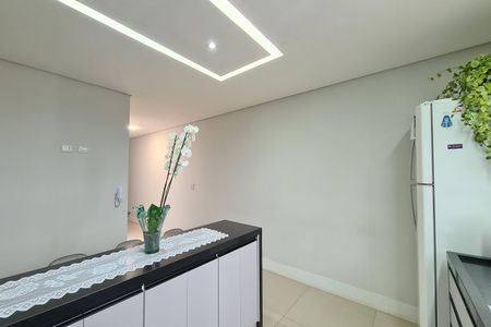 Casa à venda com 222m², 3 quartos e 3 vagasCozinha