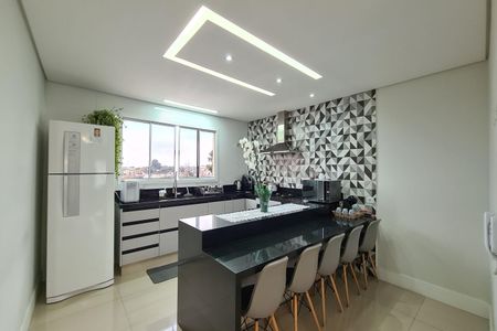 Casa à venda com 222m², 3 quartos e 3 vagasCozinha