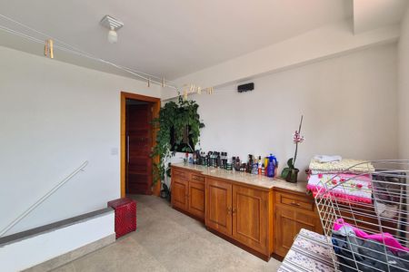 Casa à venda com 222m², 3 quartos e 3 vagasÁrea de Serviço