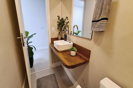 Casa à venda com 222m², 3 quartos e 3 vagasLavabo