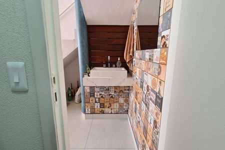 Casa à venda com 222m², 3 quartos e 3 vagaschurrasqueira - Banheiro